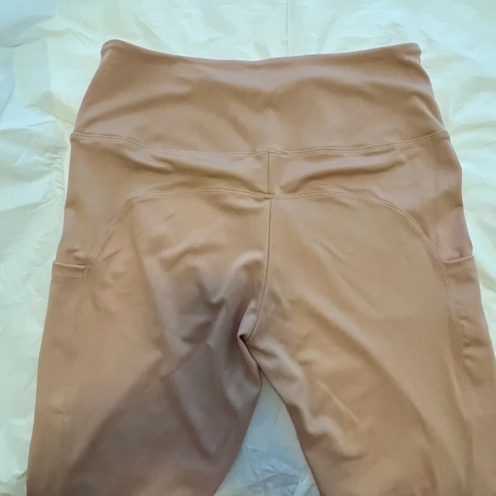 Peachy Keen Leggings